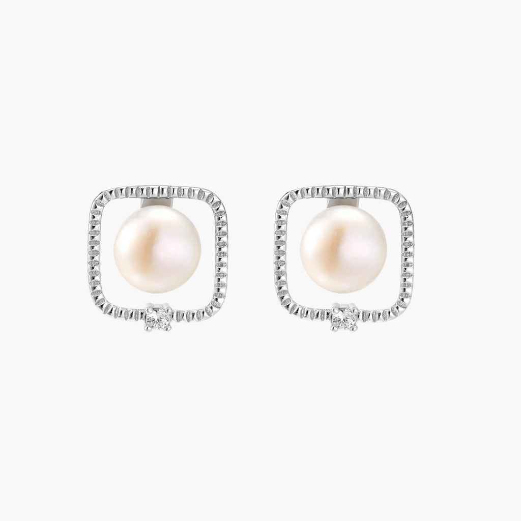 Pearl Halo Studs